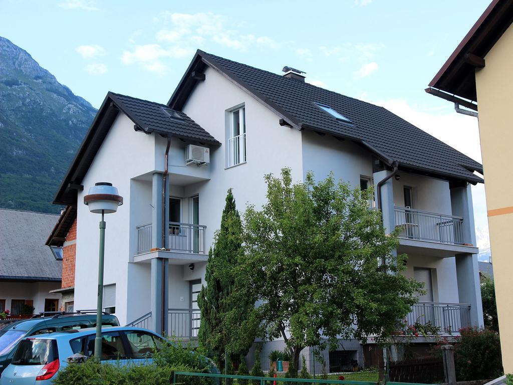 Apartment With Balcony Hisa Brdo 48 Bovec Habitación foto